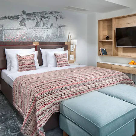 Aquarion Family & Friends - Destigo